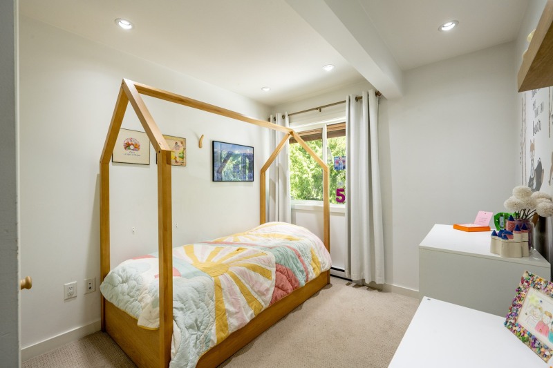2AlpineHouse19