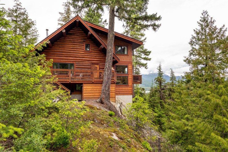 2710Rimrock01