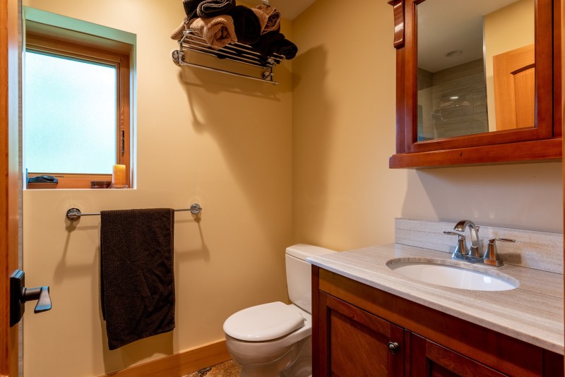 2710Rimrock15