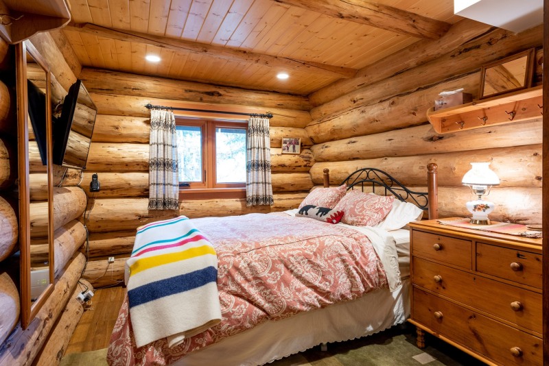 2710Rimrock17